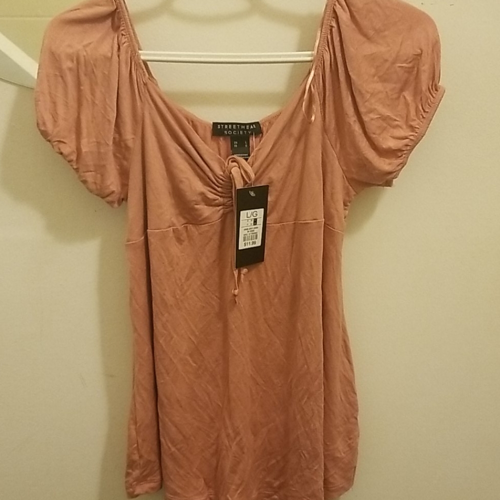 Over shoulder Shirt - NWT - Siz. Large